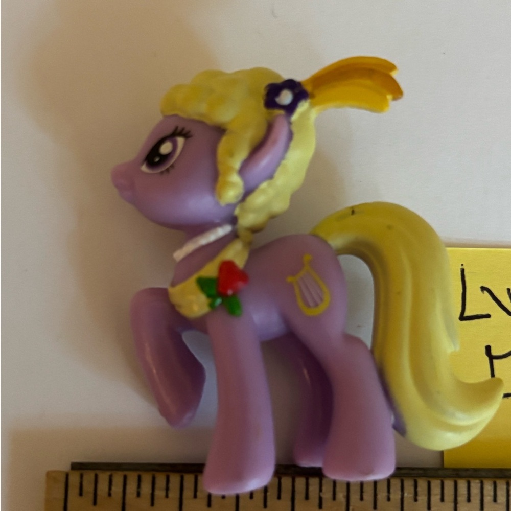 Lyrica Lilac 2” My Little Pony Figurine mini fig collectible